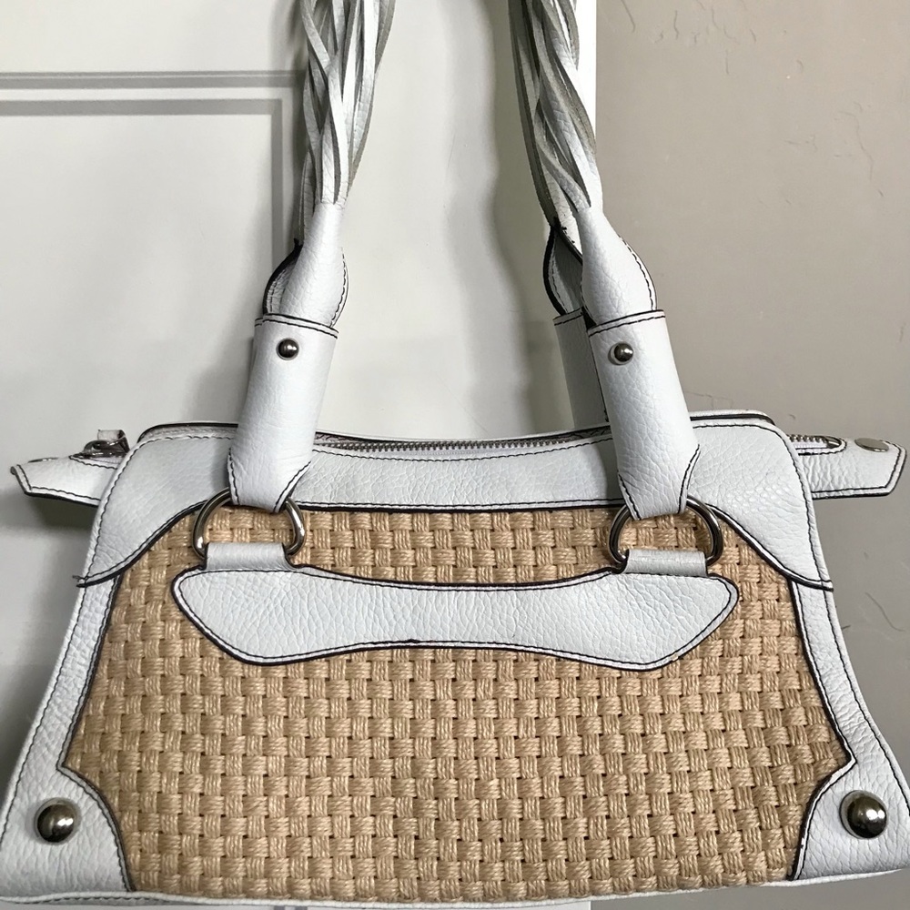 Maxx New York shoulder bag